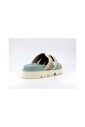 sandales-en-daim-avec-couture-au-crochet