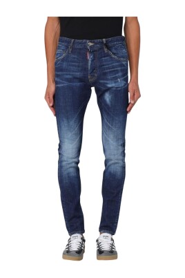 cool-distressed-skater-jeans-for-men