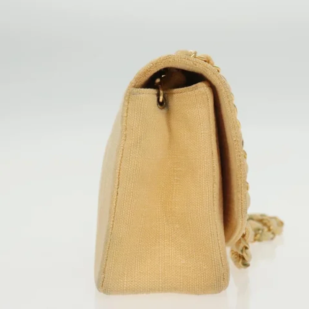 Chanel Vintage Pre-owned Canvas chanel-bags Beige Dames