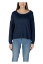 round-neck-knitwear-sweatshirt