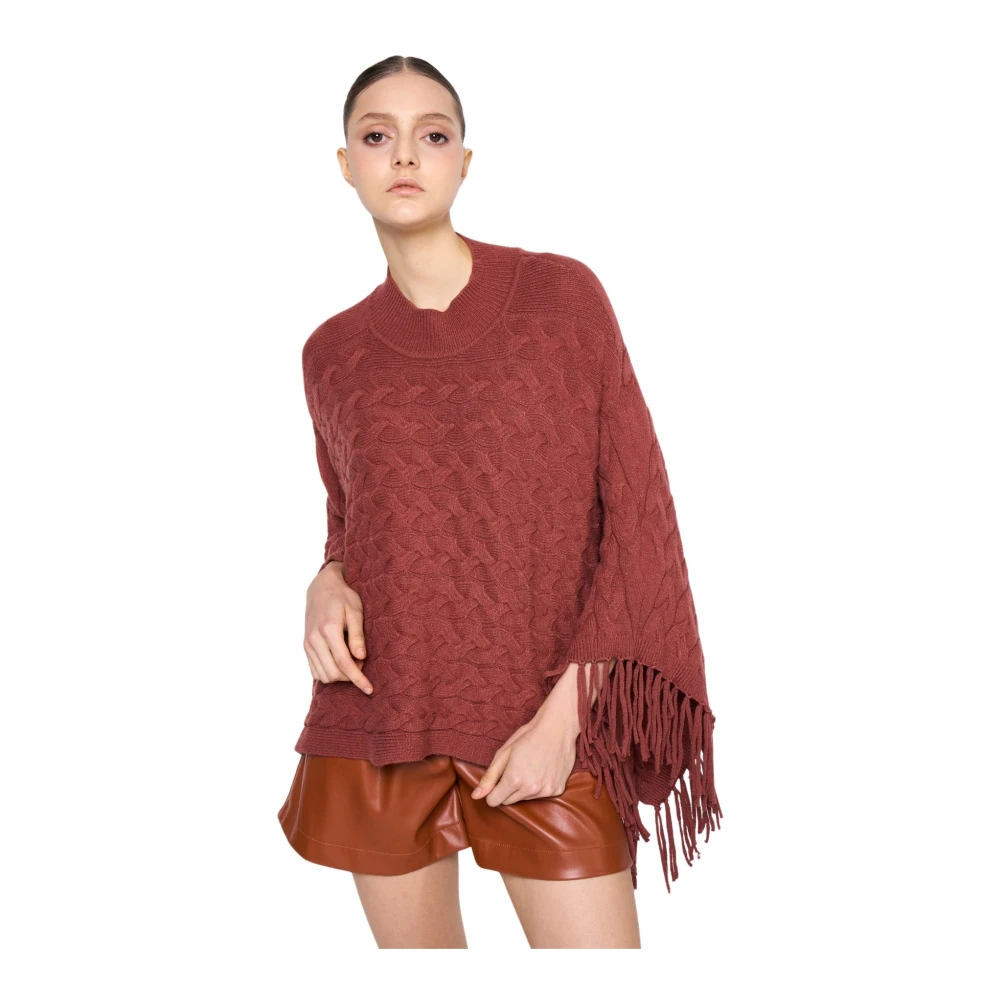 Silvian Heach Stickad Poncho med Rund Hals och Fransar Brown, Dam