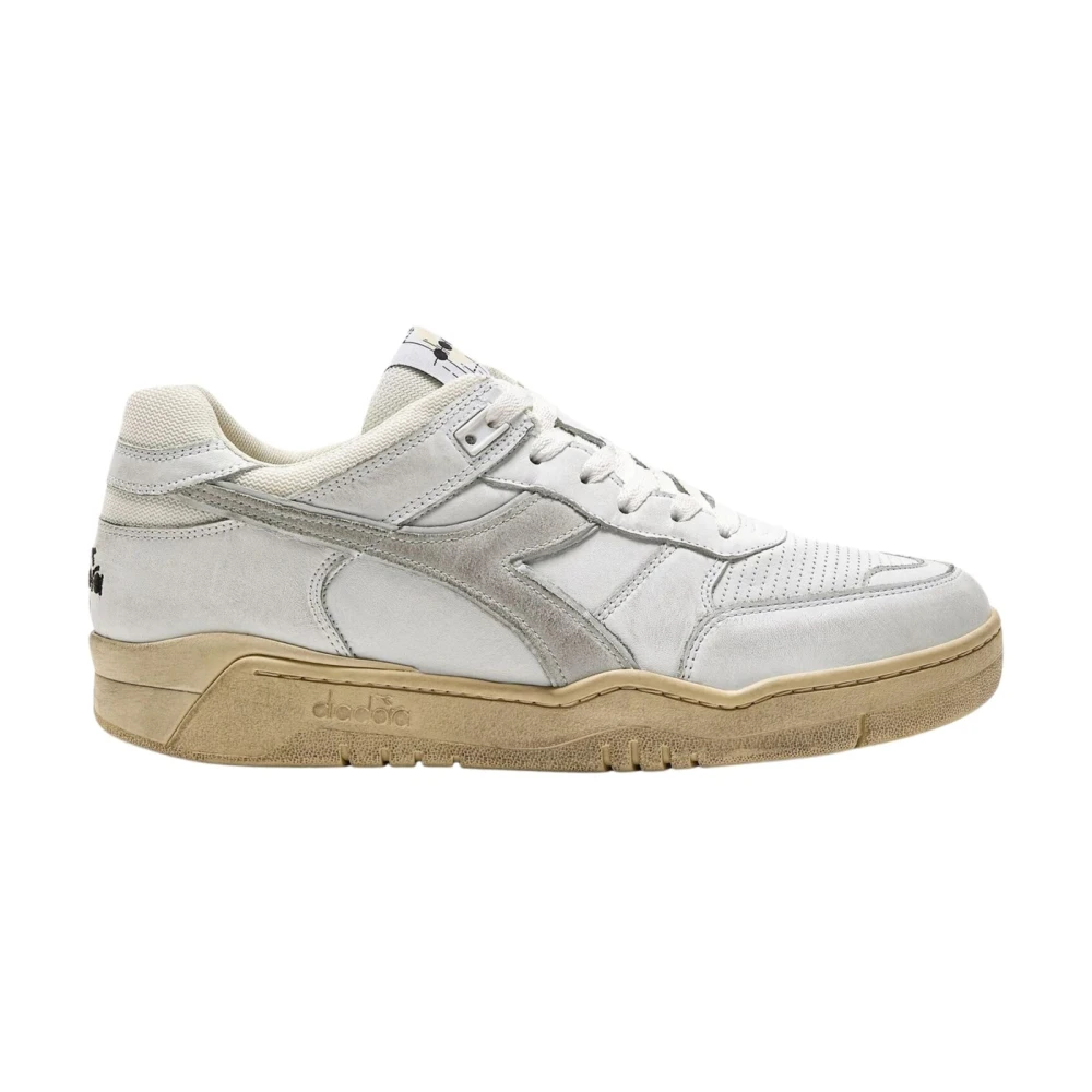 Diadora Men's White Vintage Tennis Style Sneaker - Sneakers - 3 Uk - Shoes