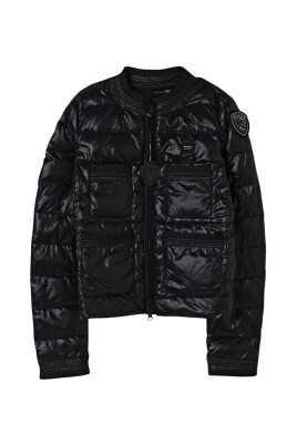 lightweight-quilted-jacket-with-zip-closure