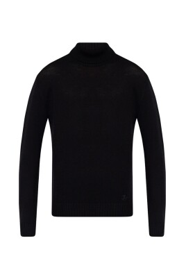wool-turtleneck-sweater
