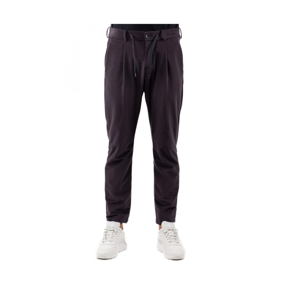 Trousers > Slim-fit Trousers - - Herno - Modalova