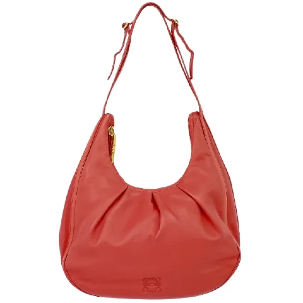 Loewe Pre-owned Leather shoulder-bags Red Dames