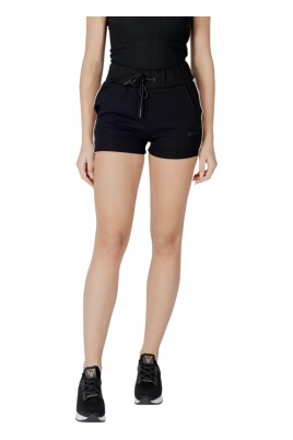 shorts-athletiques-noirs-a-lacets