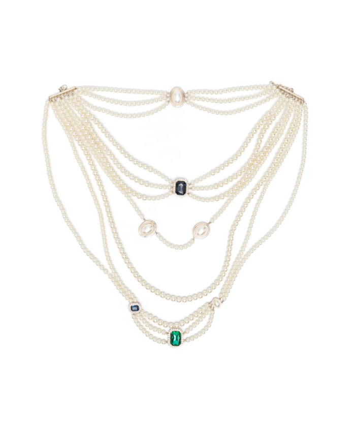 collier-de-perles-et-cristal