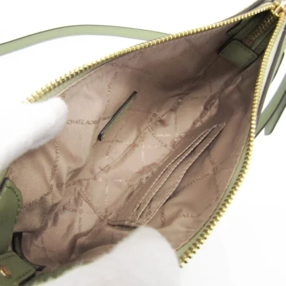 Michael Kors Pre-owned Leather shoulder-bags Green Dames