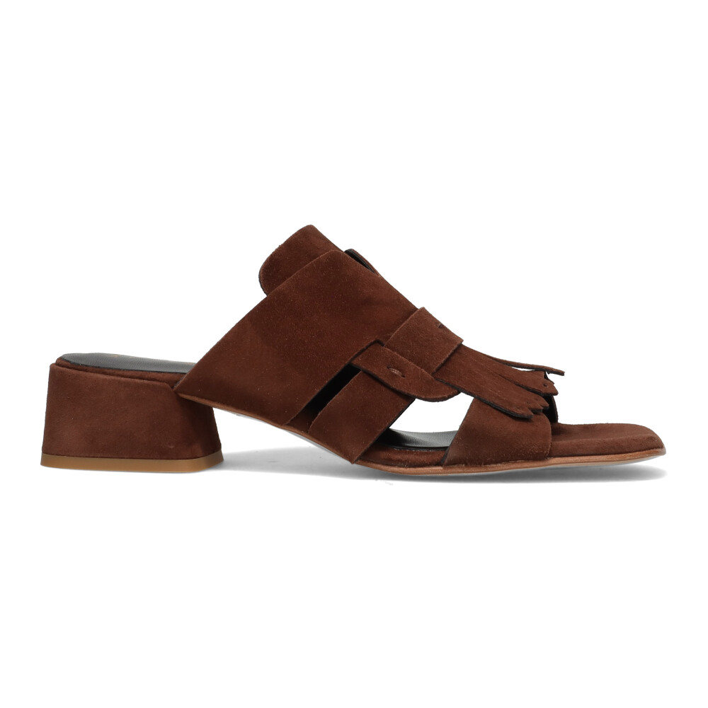 Shop fashion from Luca Grossi