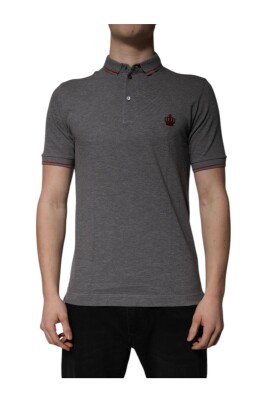 polo-t-shirt-med-kronbroderi