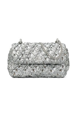 silver-chain-shoulder-bag-quilted