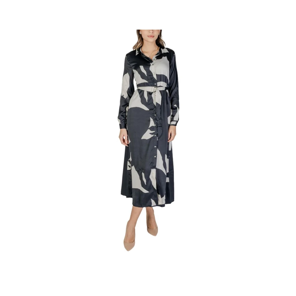 Only Zwarte Polyester Blend Jurk Herfst Winter Collectie Black Dames