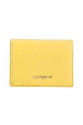 sleek-leather-wallet-for-women