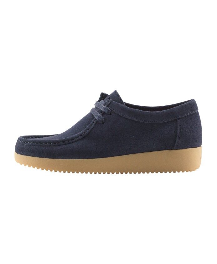 chaussures-en-daim-bleu-marine-a-lacets