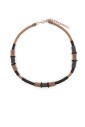 elegant-collier-en-cuir