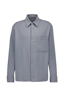 chemise-a-boutons-en-relief