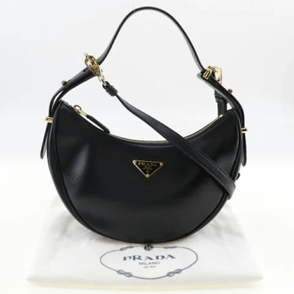 Prada Vintage Pre-owned Leather shoulder-bags Black Dames
