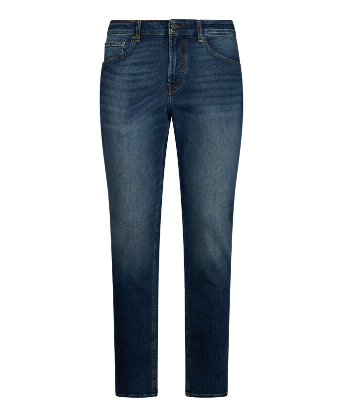 slim-fit-pants