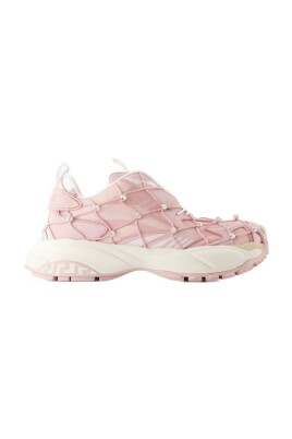 pink-leather-sneakers-round-toe