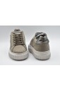 chaussures-plates-beige-a-lacets