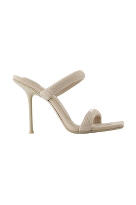 beige-tubular-webbing-sandals