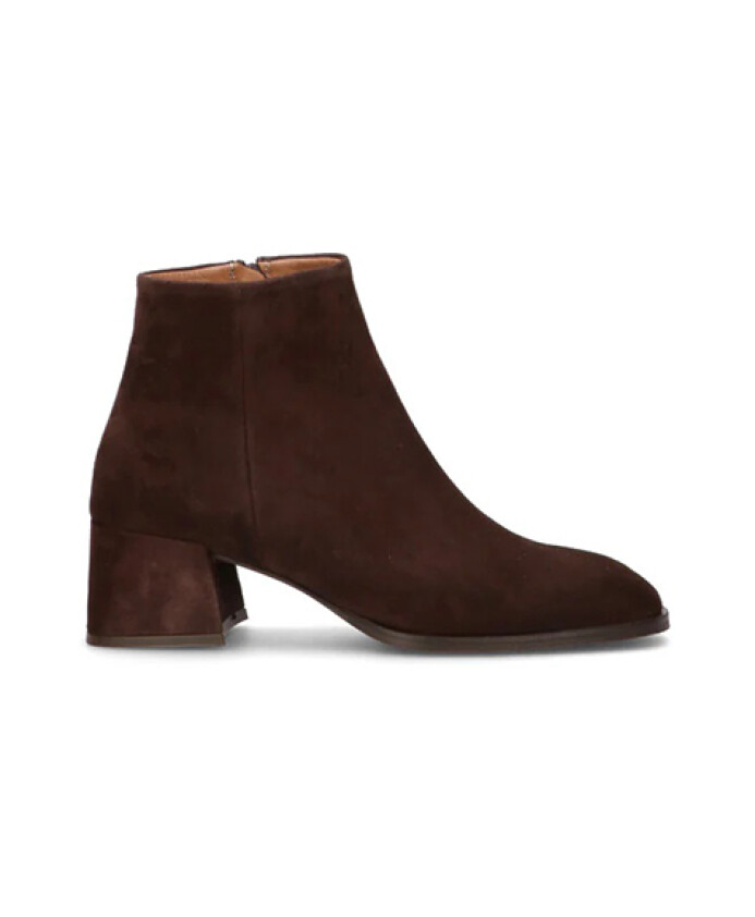 bottine-en-daim-marron
