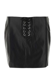 Czarna mini spódnica ze skóry ekologicznej