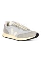baskets-en-mesh-et-daim-gris-pour-homme