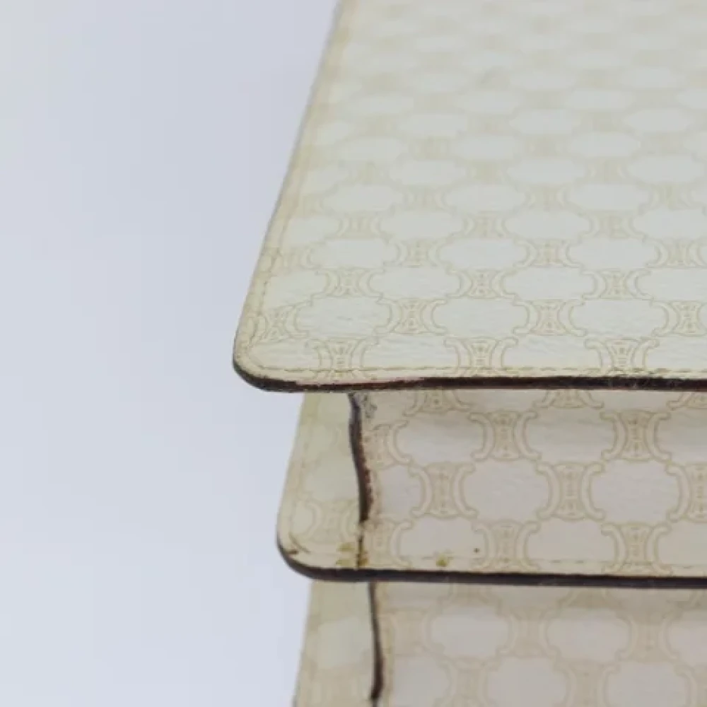 Celine Vintage Pre-owned Leather shoulder-bags White Dames