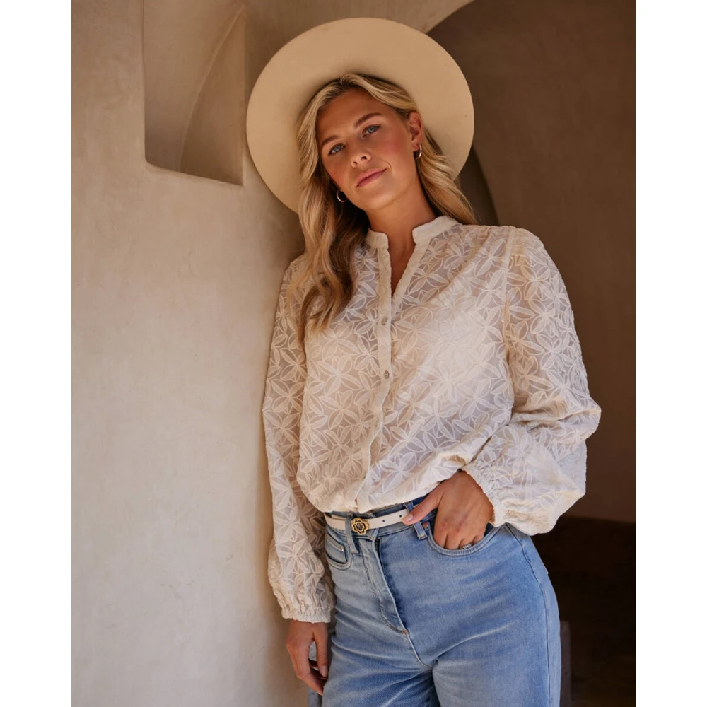 Nukus Geborduurde Malaga Blouse Beige Dames