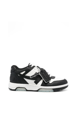 sneakers-arrows-motif-noir-blanc