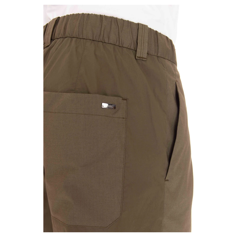 Herno Groene Superlichte Bermuda Shorts van Katoen Green Heren