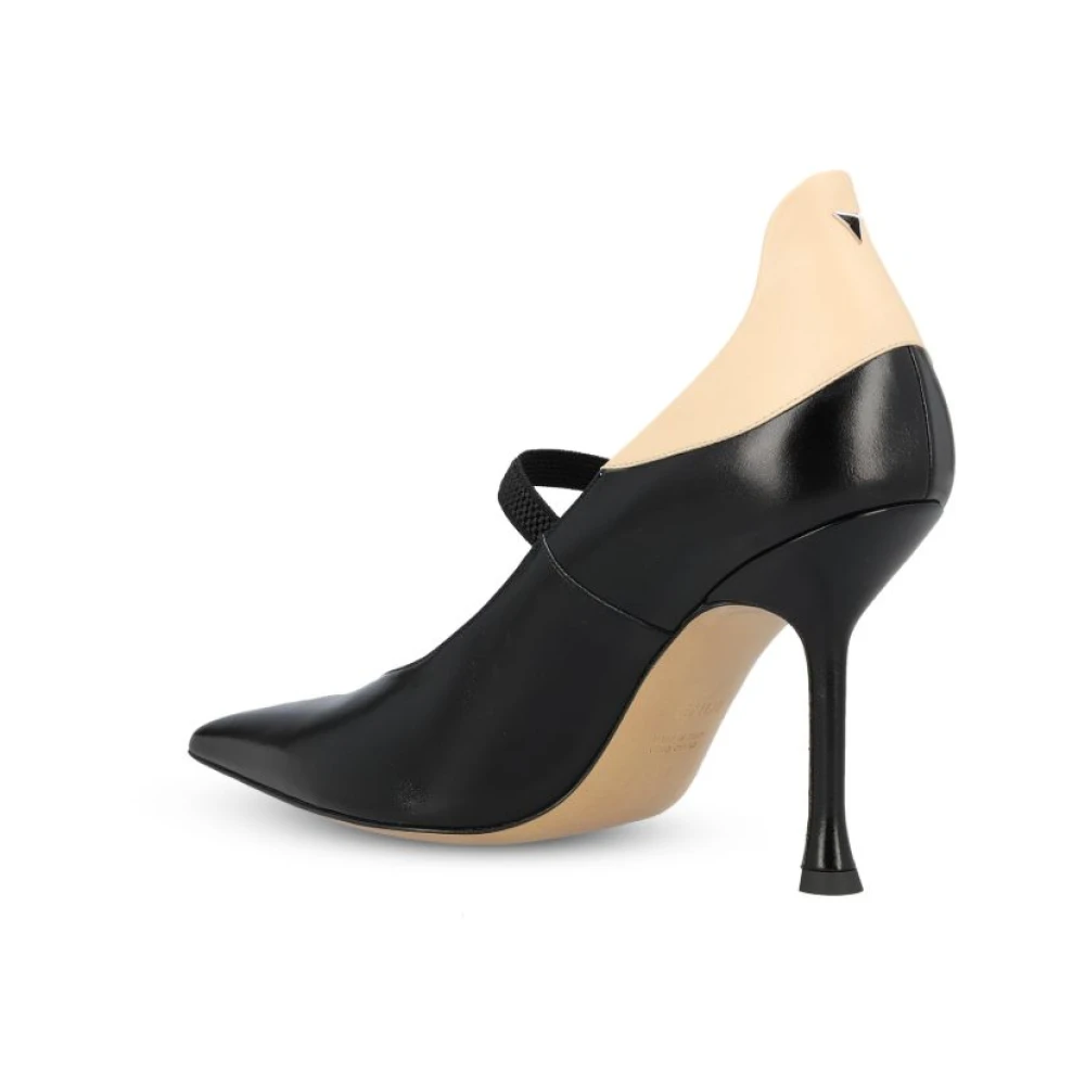 Fendi Nude Pump