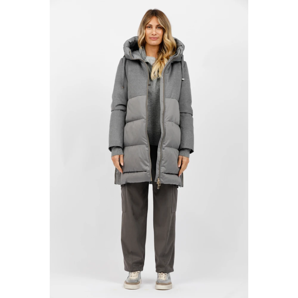 Duno Wollen en satijnen gewatteerde jas met capuchon Gray Dames