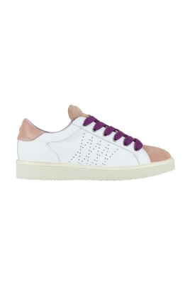lace-up-shoes
