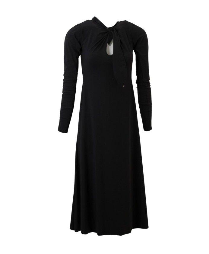 robe-noire-evasee