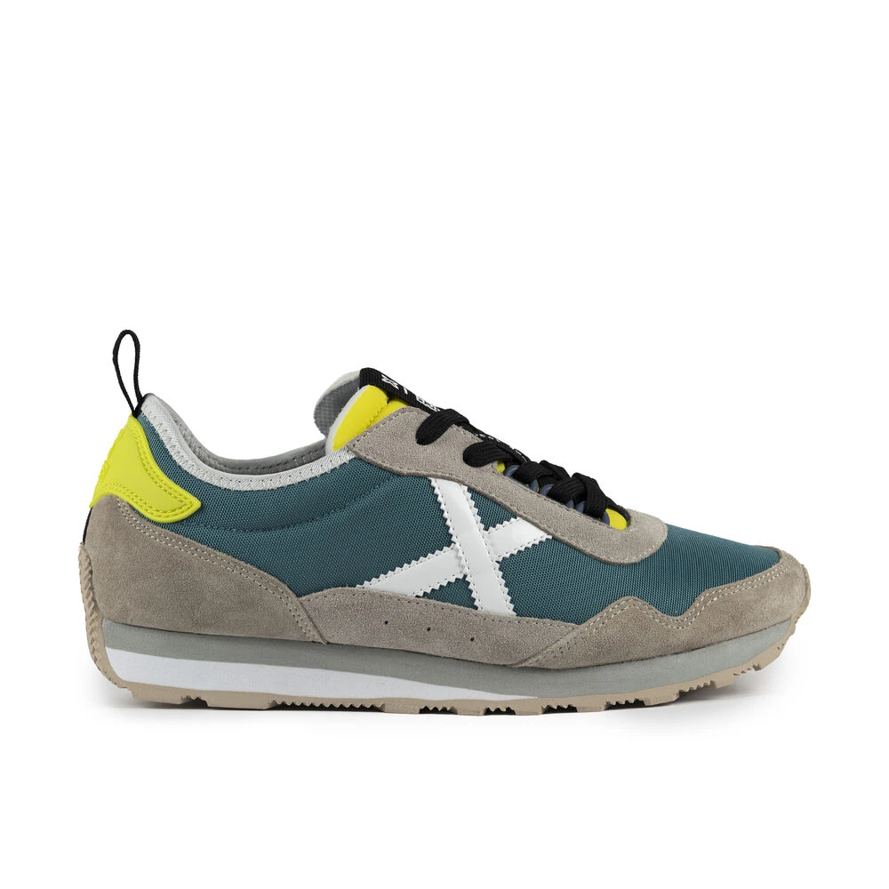 Shoes > Sneakers - - Munich - Modalova