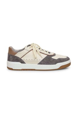 sneakers-decontractees-pour-un-usage-quotidien
