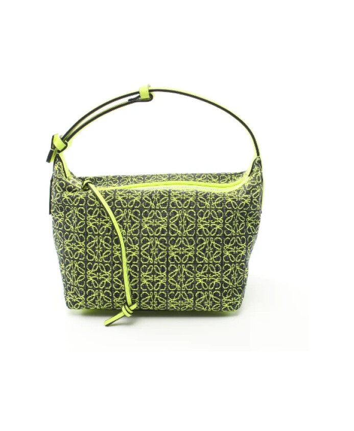 pre-owned-canvas-handbags