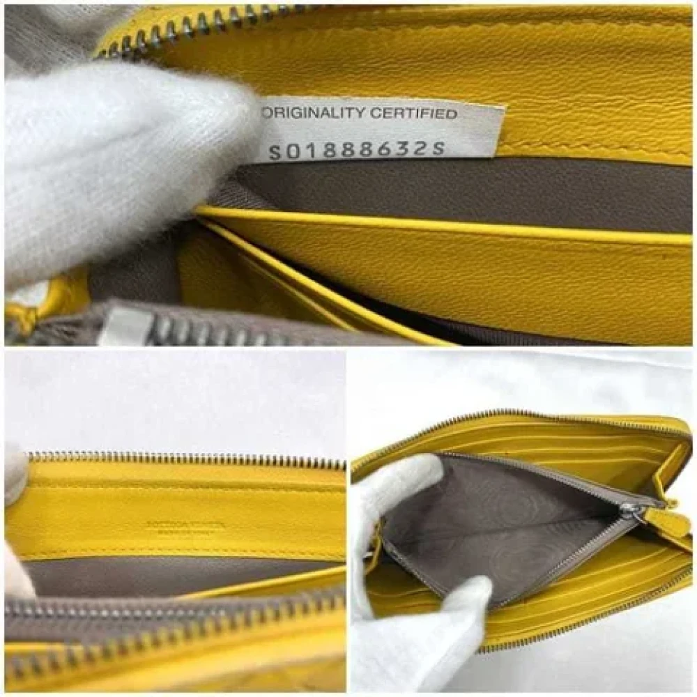 Bottega Veneta Vintage Pre-owned Leather wallets Yellow Dames
