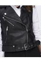 gilet-en-similicuir