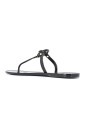 black-flat-thong-sandals