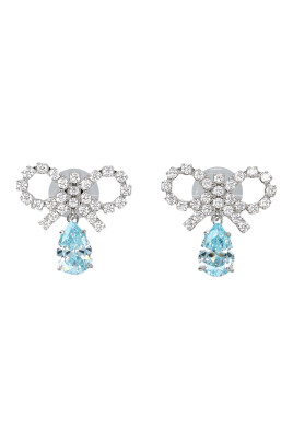light-blue-crystal-droplet-earrings