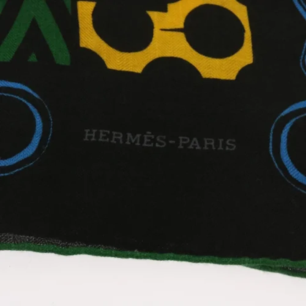 Hermès Vintage Pre-owned Cashmere scarves Black Dames