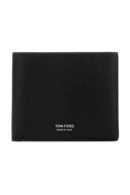 classic-black-leather-wallet