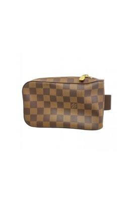 pre-owned-fabric-louis-vuitton-bags