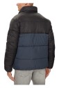 veste-noire-a-col-roule-et-fermeture-eclair