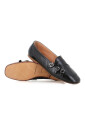 mocassin-en-cuir-noir-avec-boucles-argentees