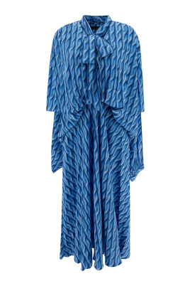 blue-dress-with-flared-cut